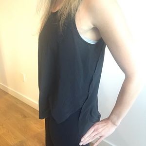 🎁 2 for 30 Lululemon tank - black - size 4